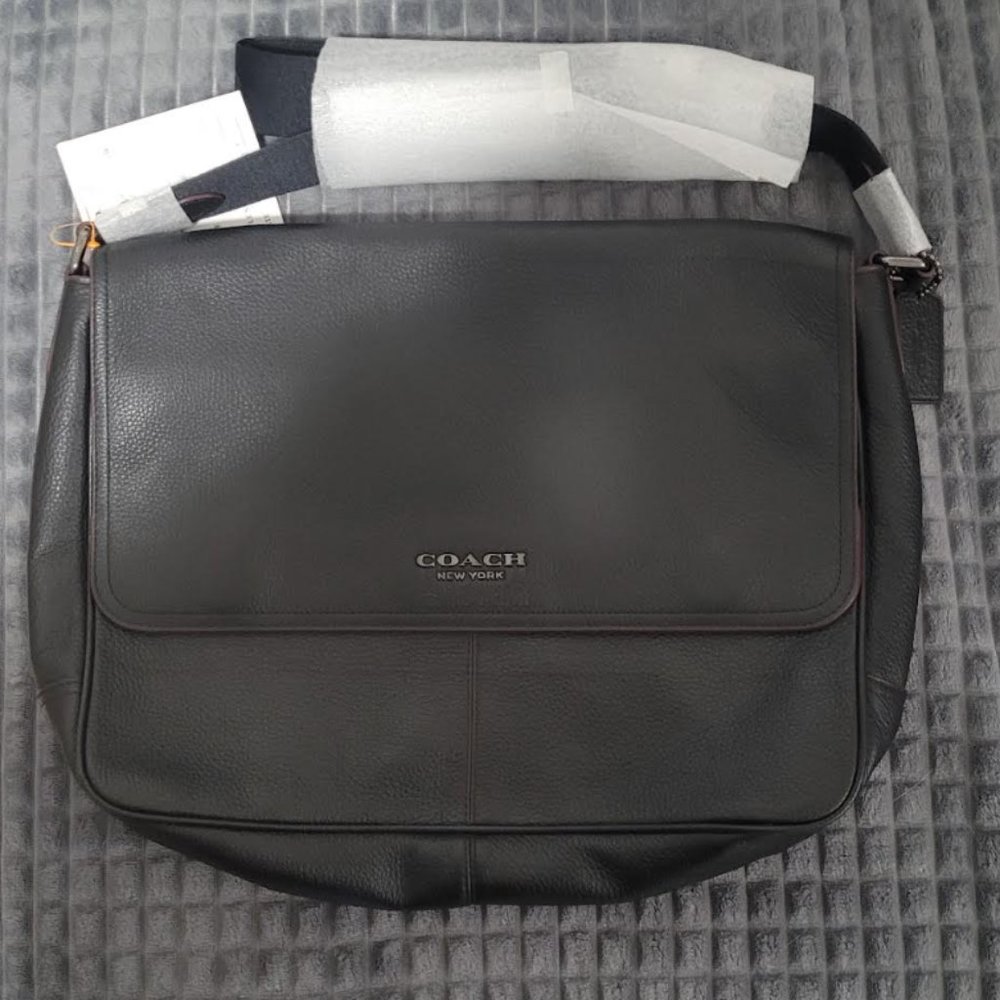 Metropolitan Soft Courier